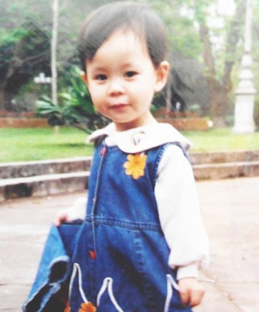 Helena as a toddler in 2003